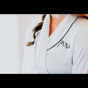 Kate Spade Mrs. Robe